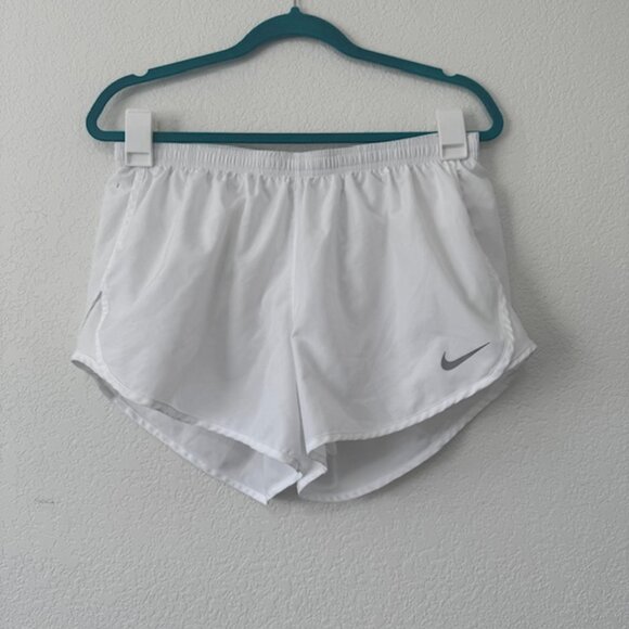 Nike Women's Tempo Dri-fit White Running‎ Shorts Size Large EUC - Picture 1 of 8